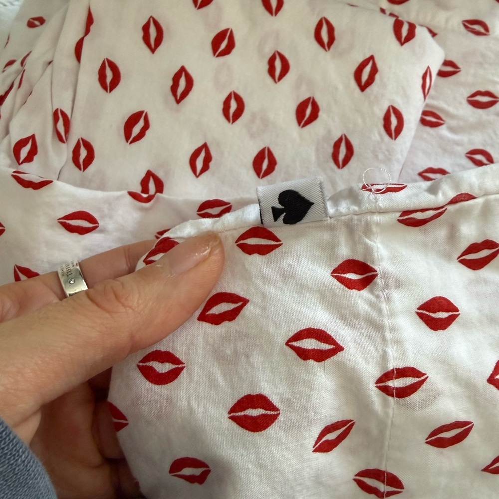Full Set Kate Spade Lipstick Kiss Queen Size Sheets
